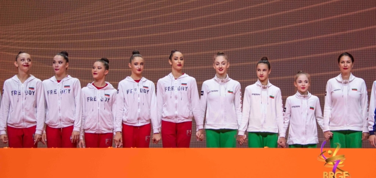 La délégation bulgare de gymnastique au Complexe sportif la Fontaine