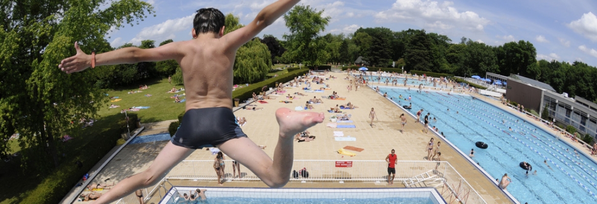 Piscine Départementale De La Grenouillère Tous à Leau Ville D